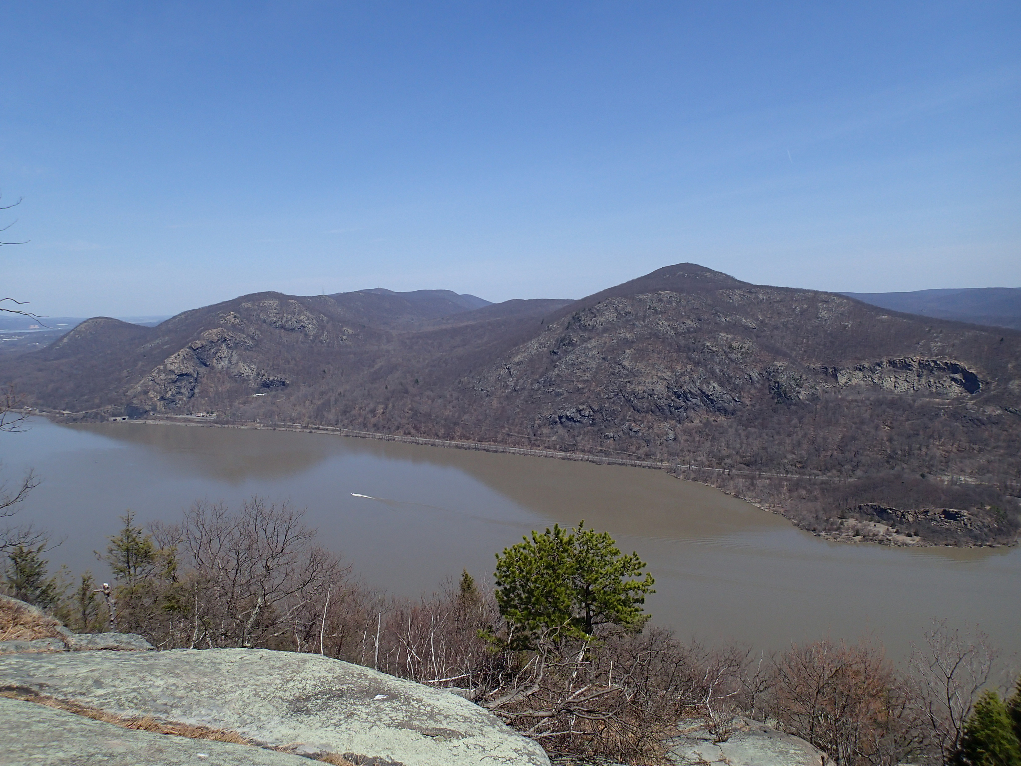 Hike the North Point Loop