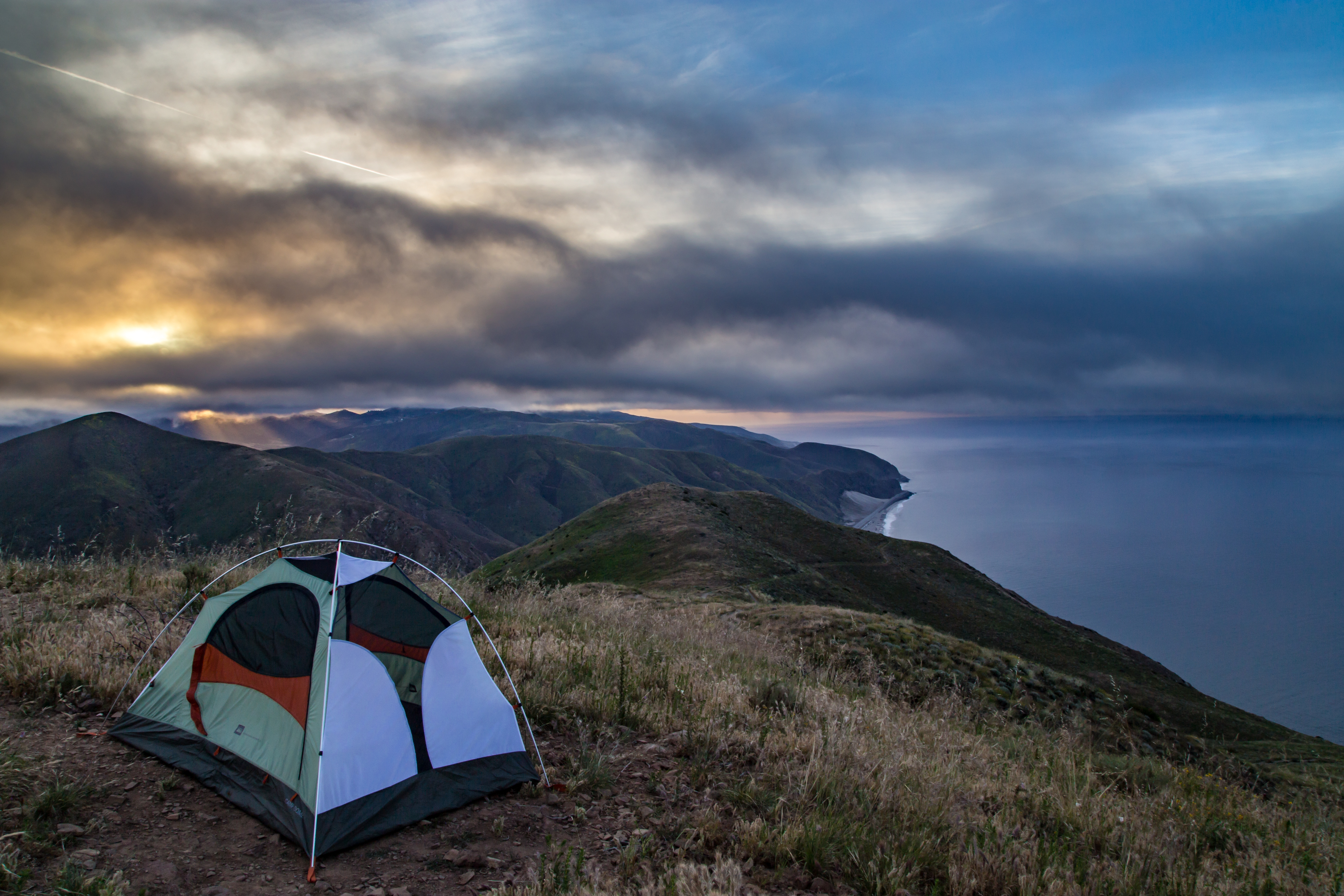 Hike Point Mugu Peak
