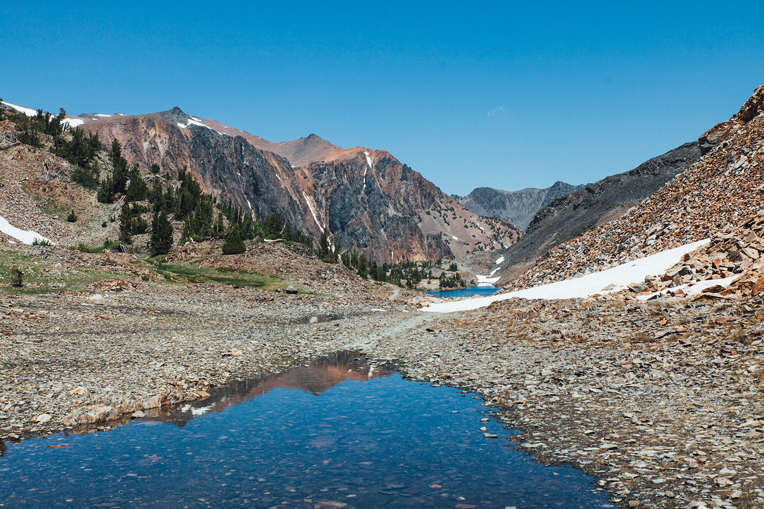 20 Lakes Basin Loop