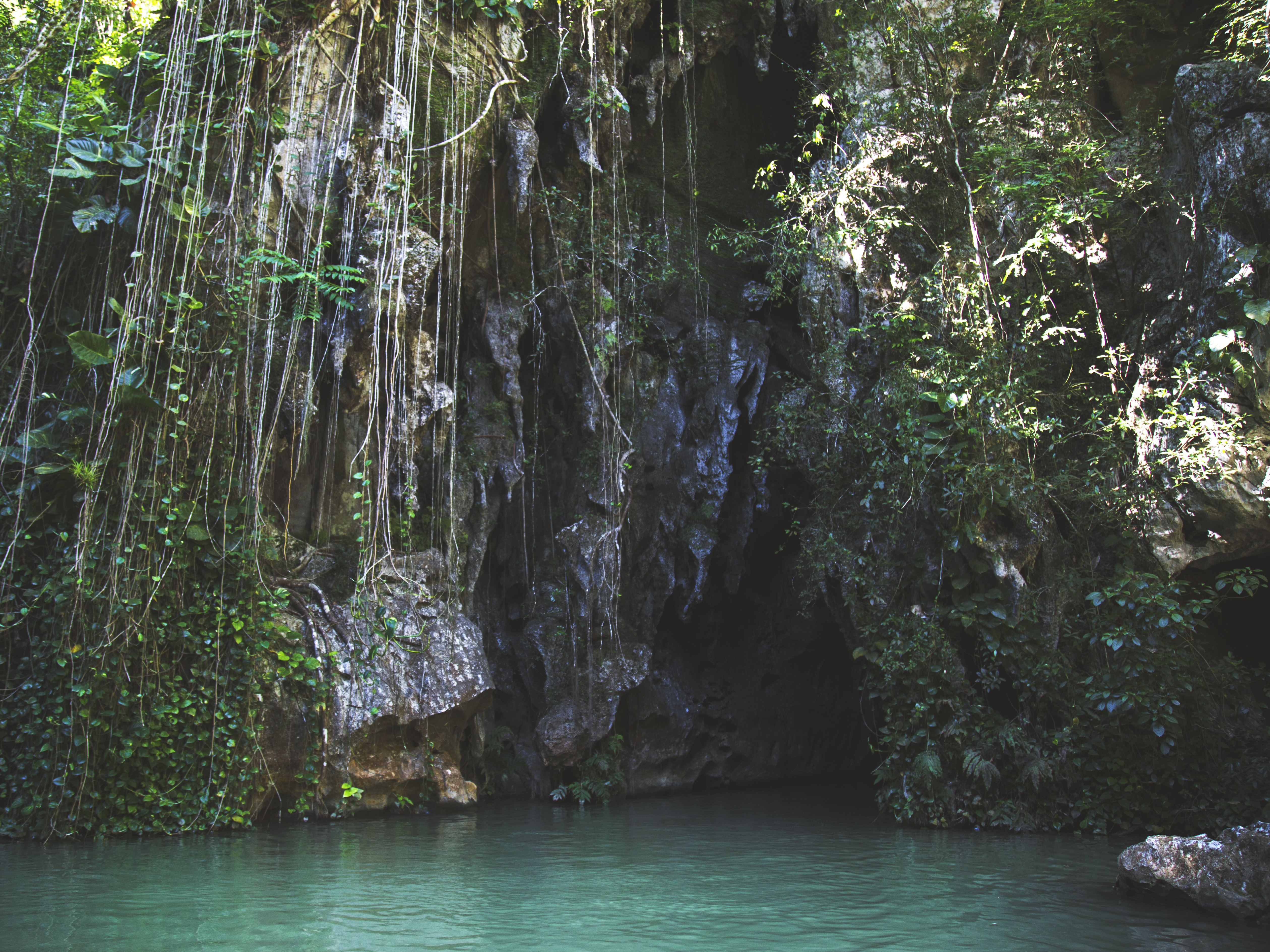 Explore the Viñales Valley