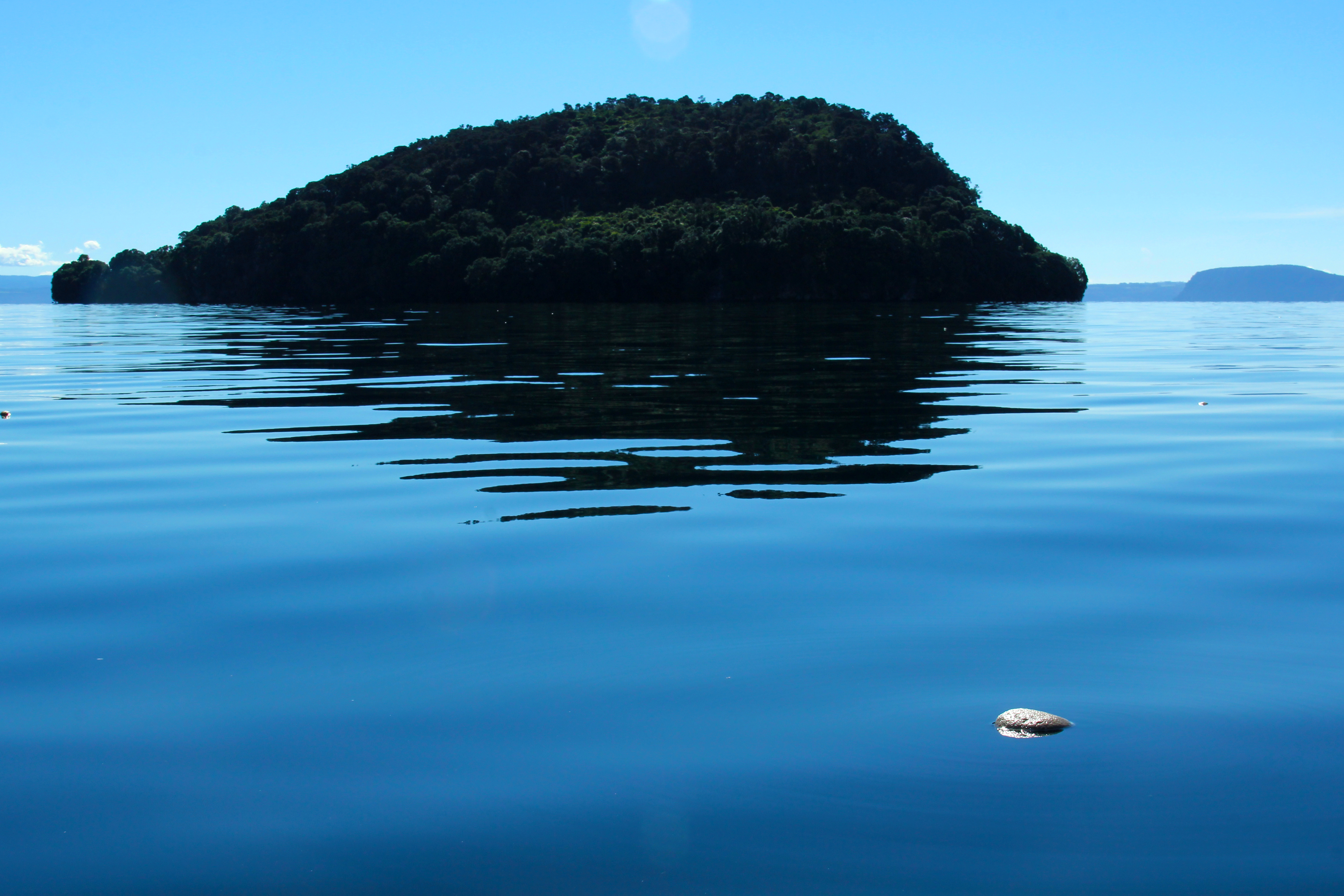 Paddle and Camp at Lake Taupō!