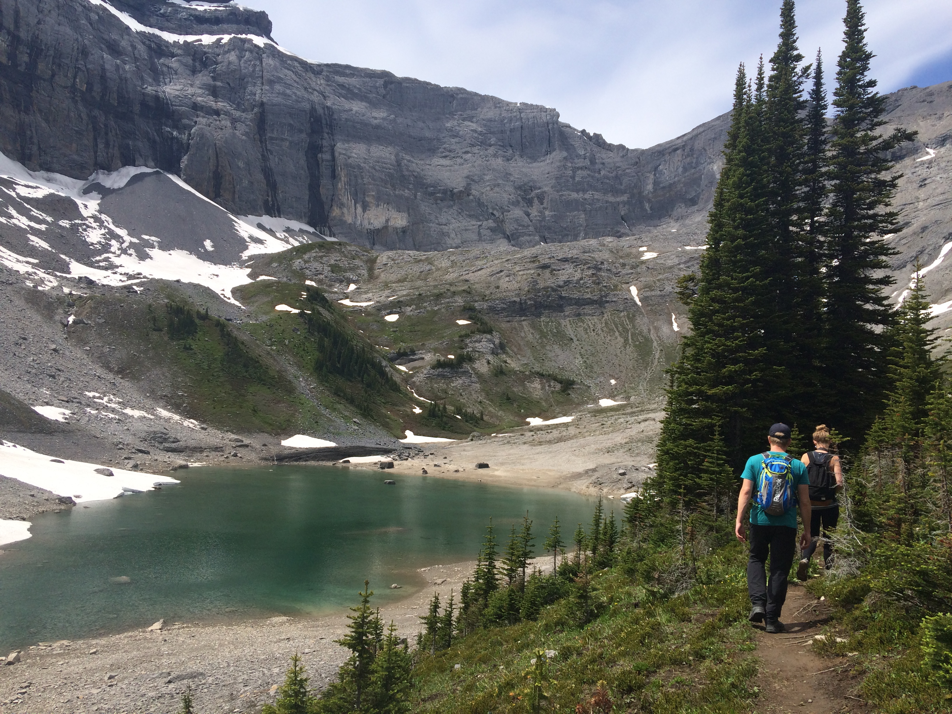 Hike to Lillian Lake and Galatea Lakes 