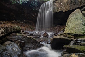 Hike to Suter and Horsepound Falls