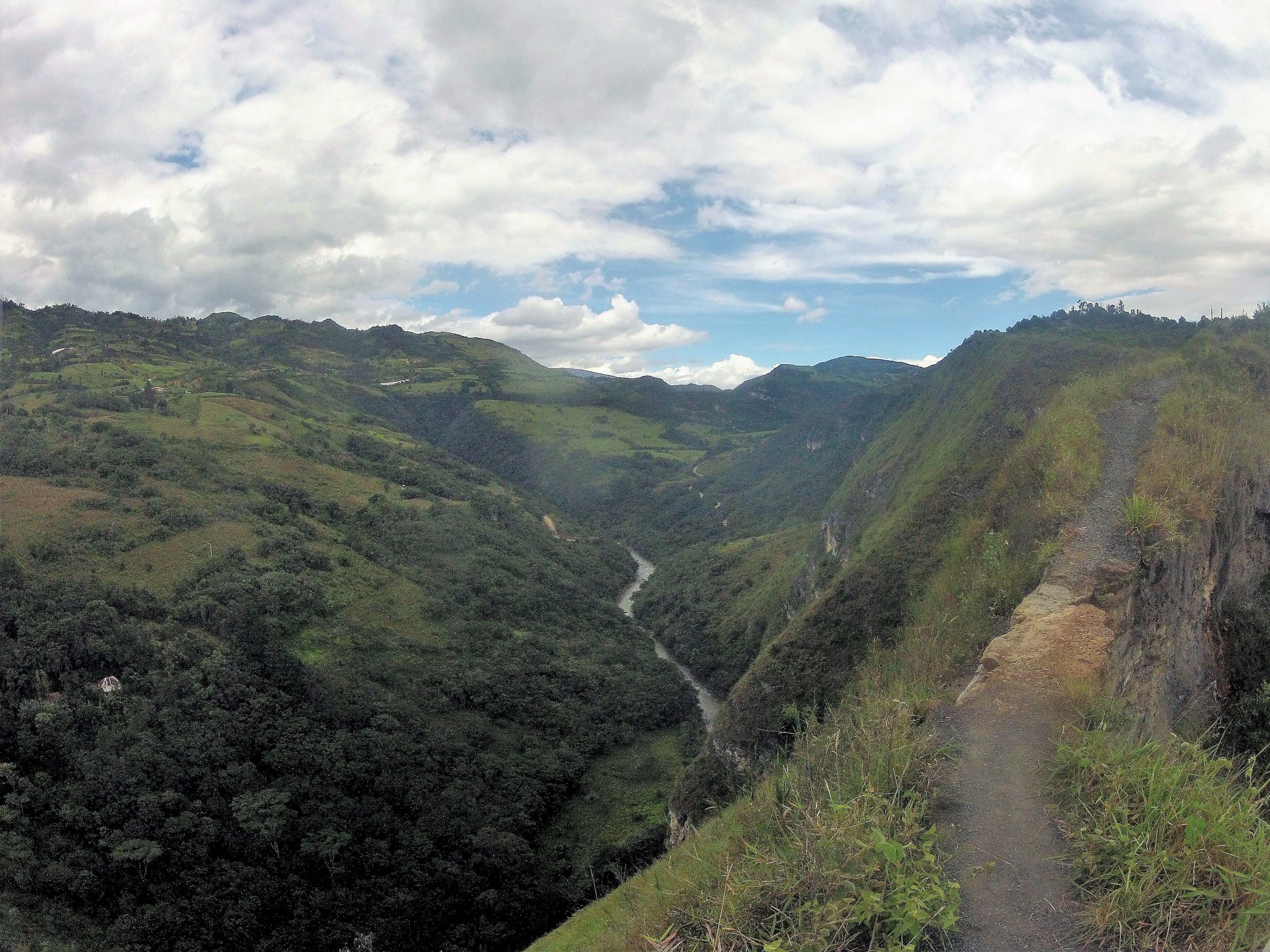 Hike the Paso del Angelo