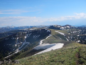 Backpack the Gallatin Crest Trail