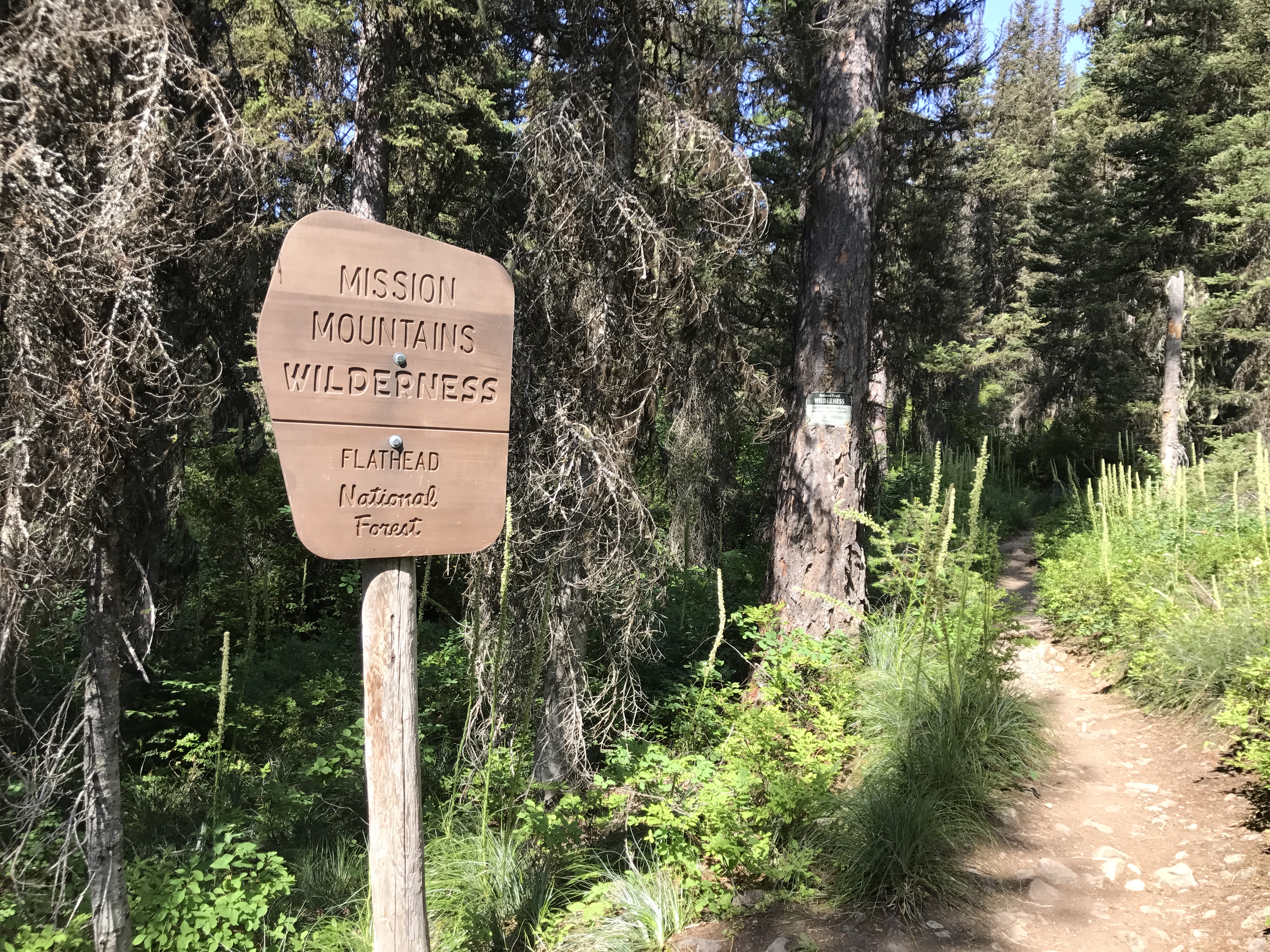 Hike to Crescent Lake
