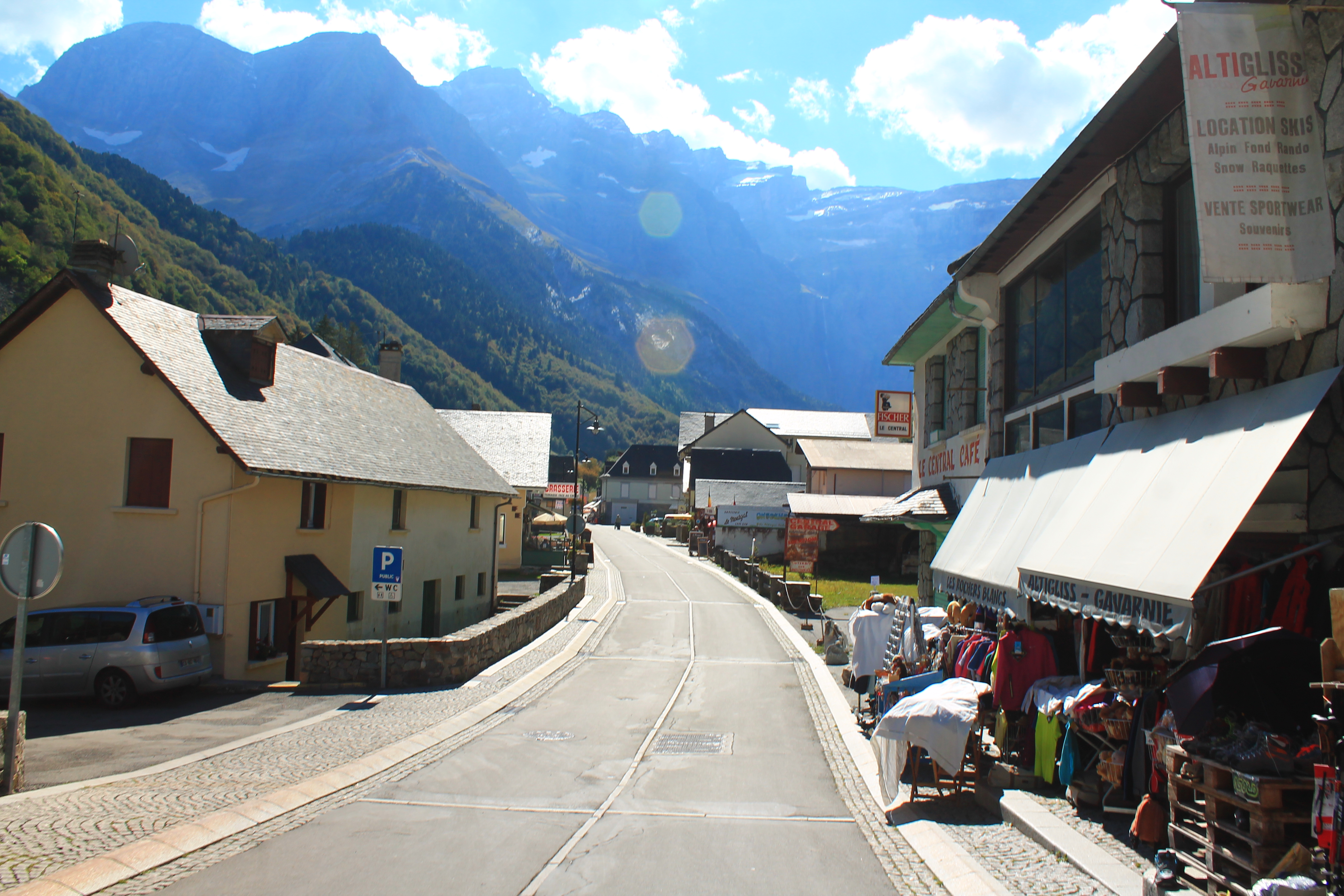 Hike Cirque de Gavarnie