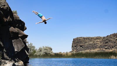 Cliff Jump & Swim at Dierkes Lake 