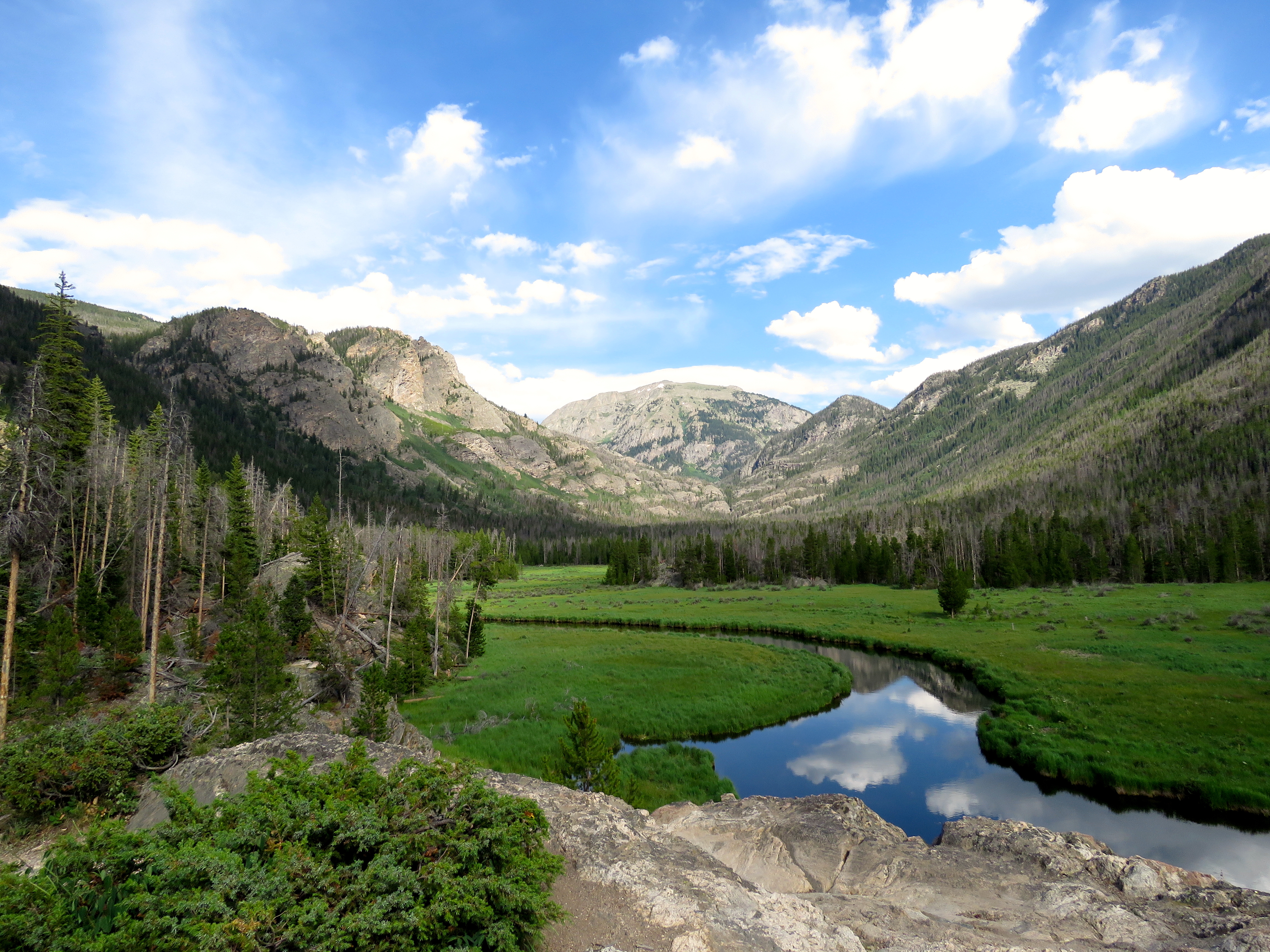 Hike to Lone Pine Lake (Grand Lake, CO)