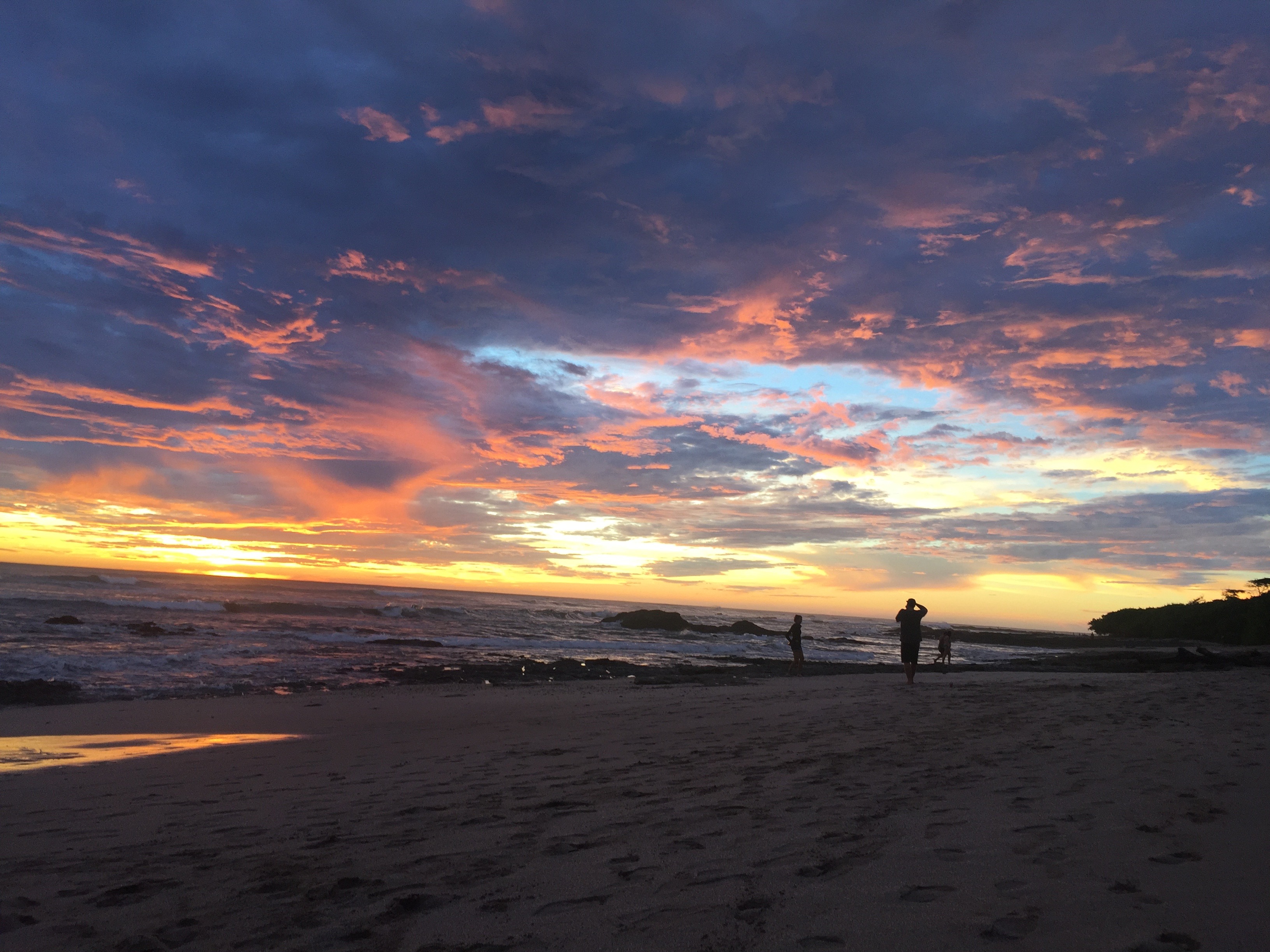 Relax at Playa Tamarindo