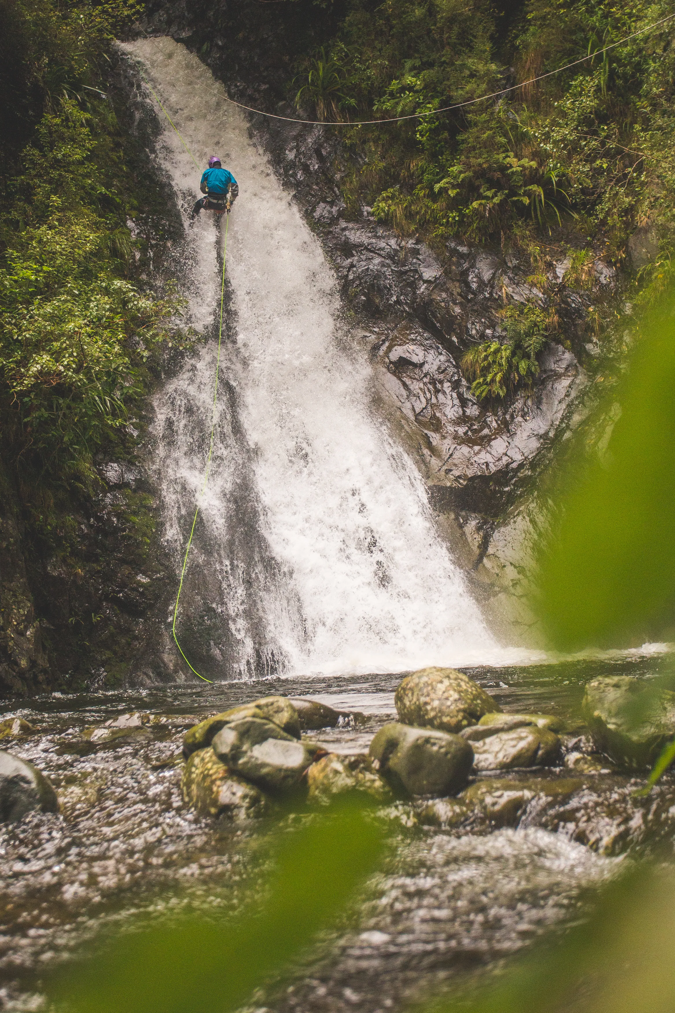 Rappel the Kaumira Canyon