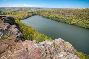 5 Scenic Fall Hikes along Minnesota's North Shore