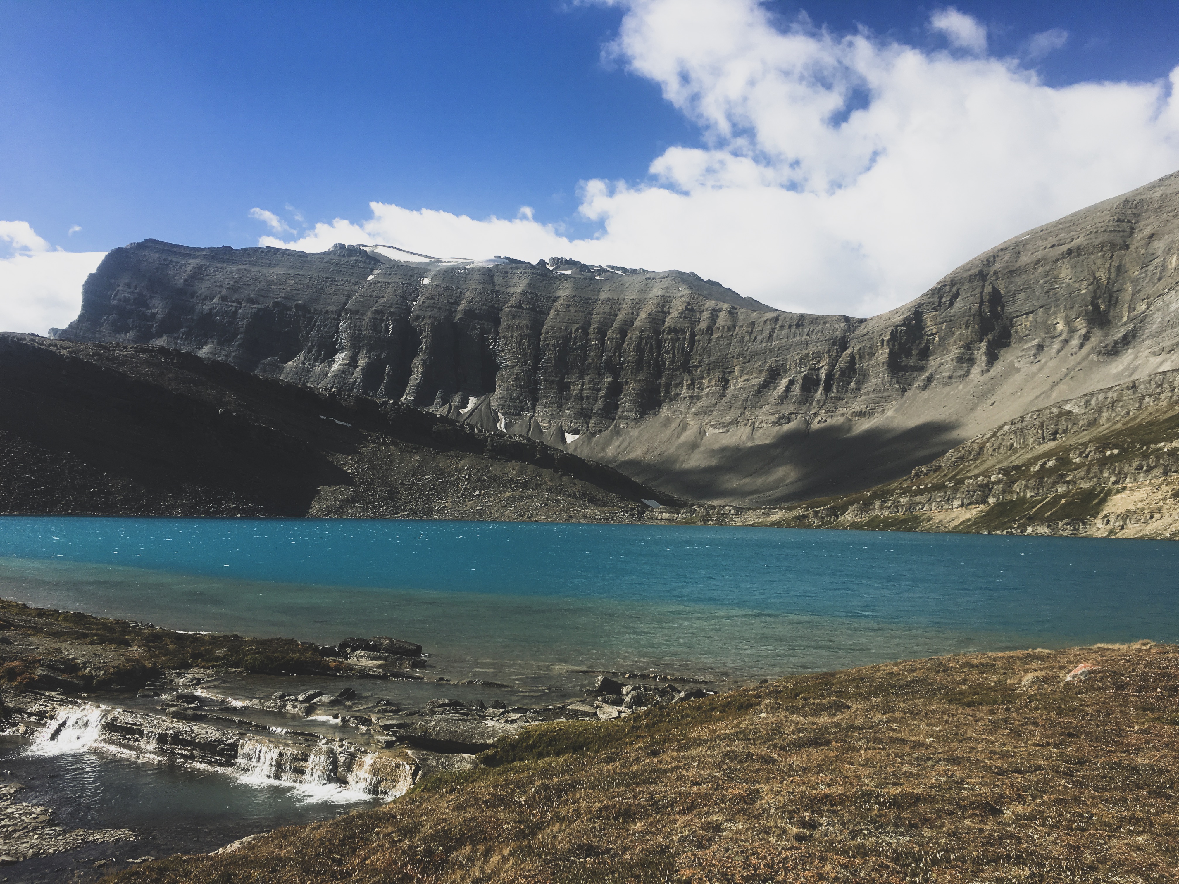 Backpack to Michelle Lakes