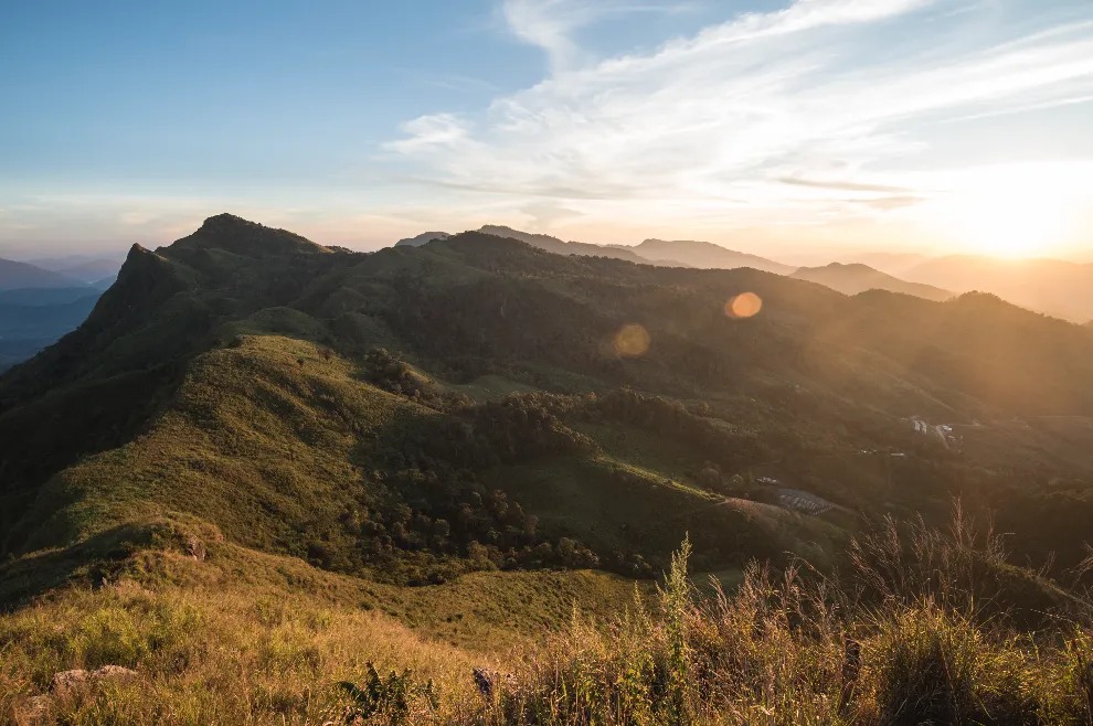 Catch the Sunset at Doi Pha Tang