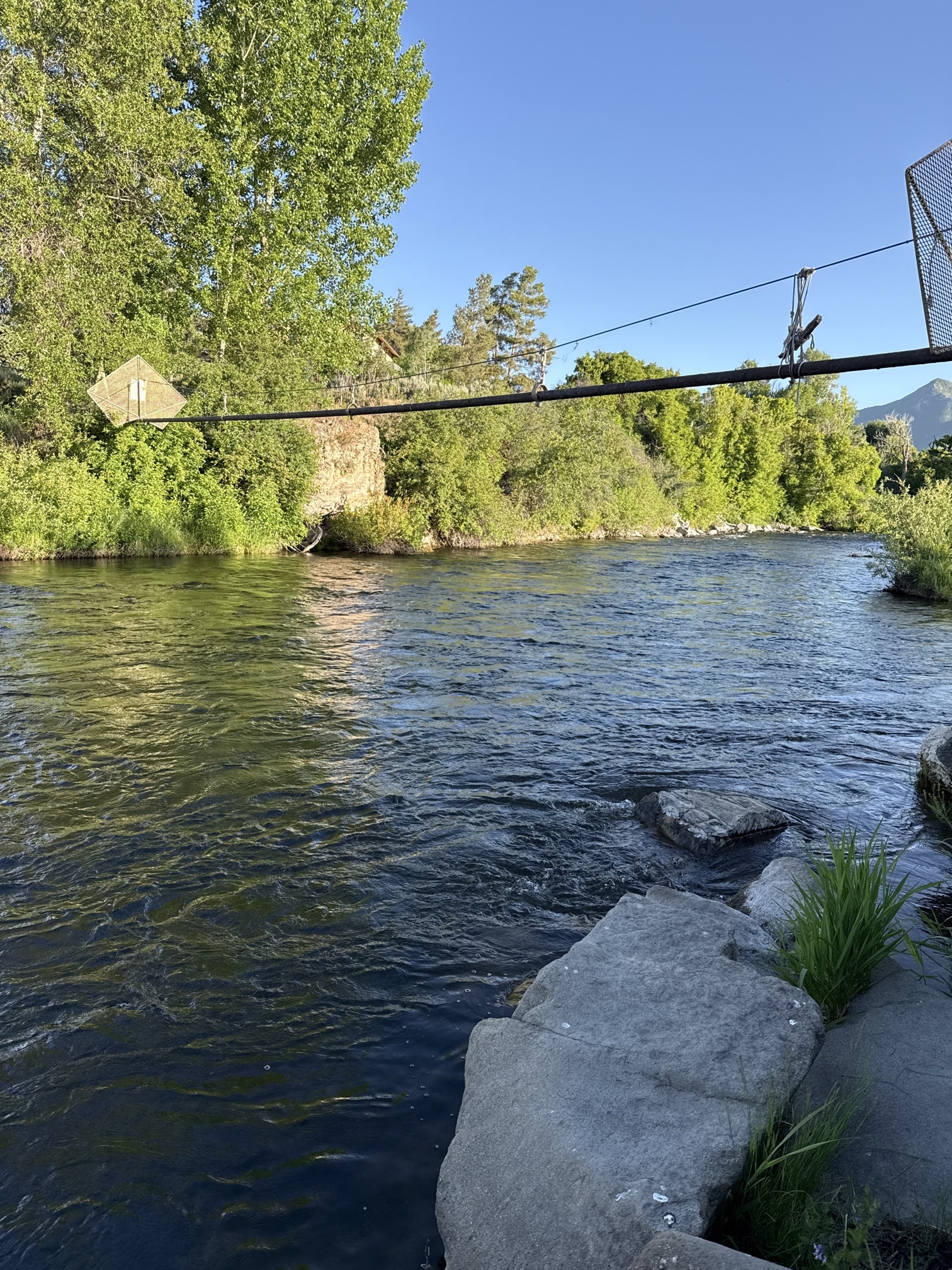 Fly Fish the Middle Provo River