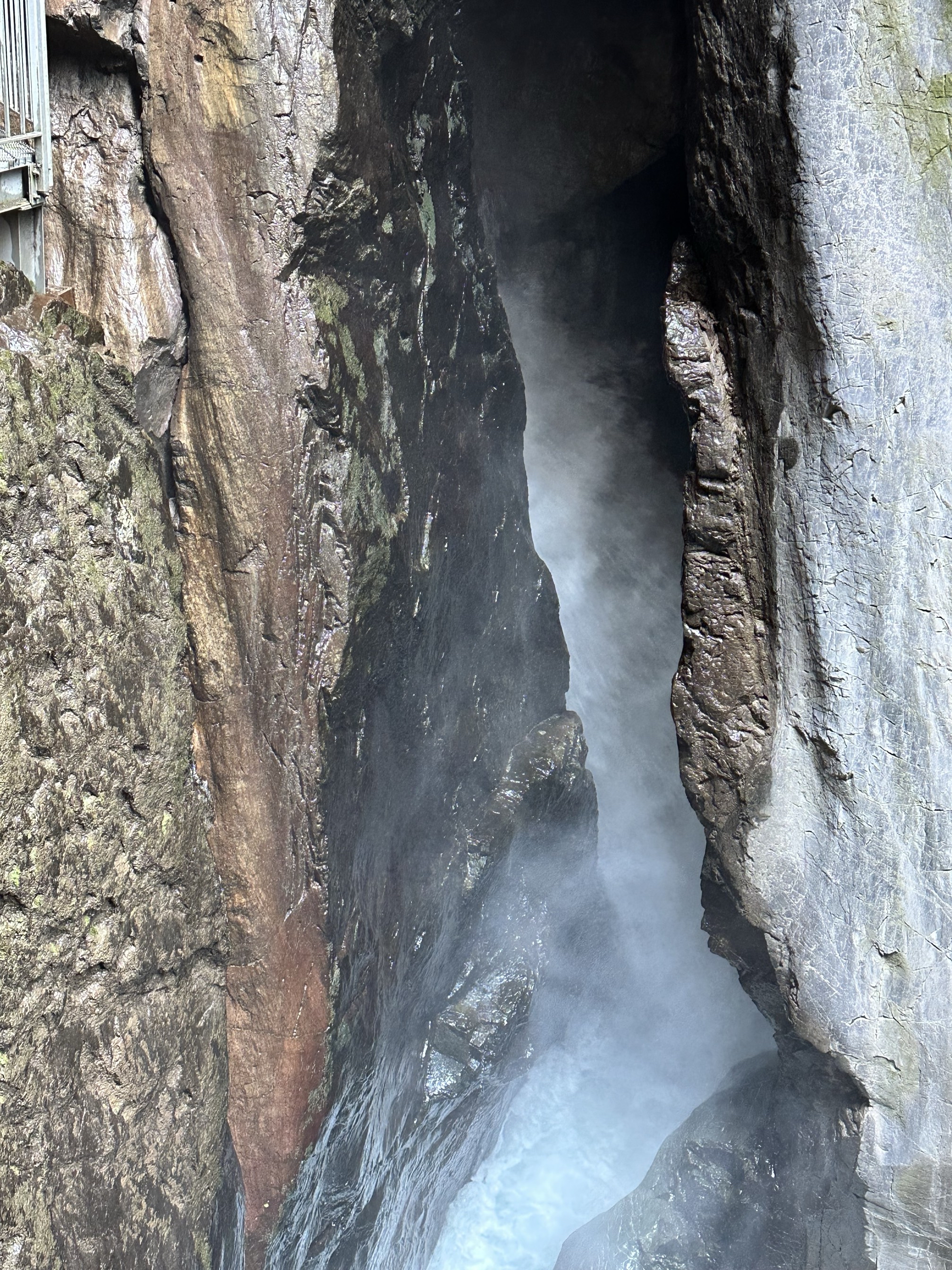 Box Canyon Falls