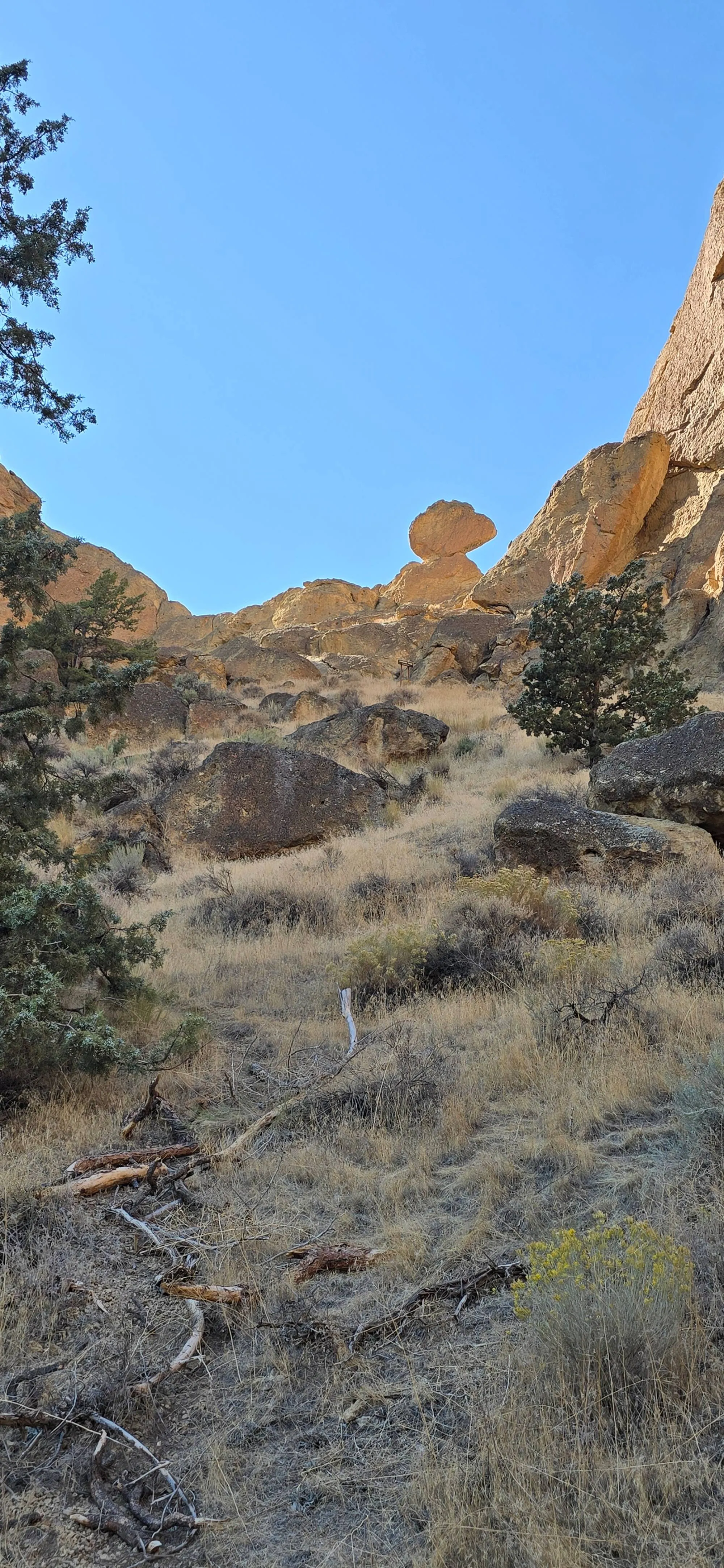 Smith Rock State Park Canyon Trail