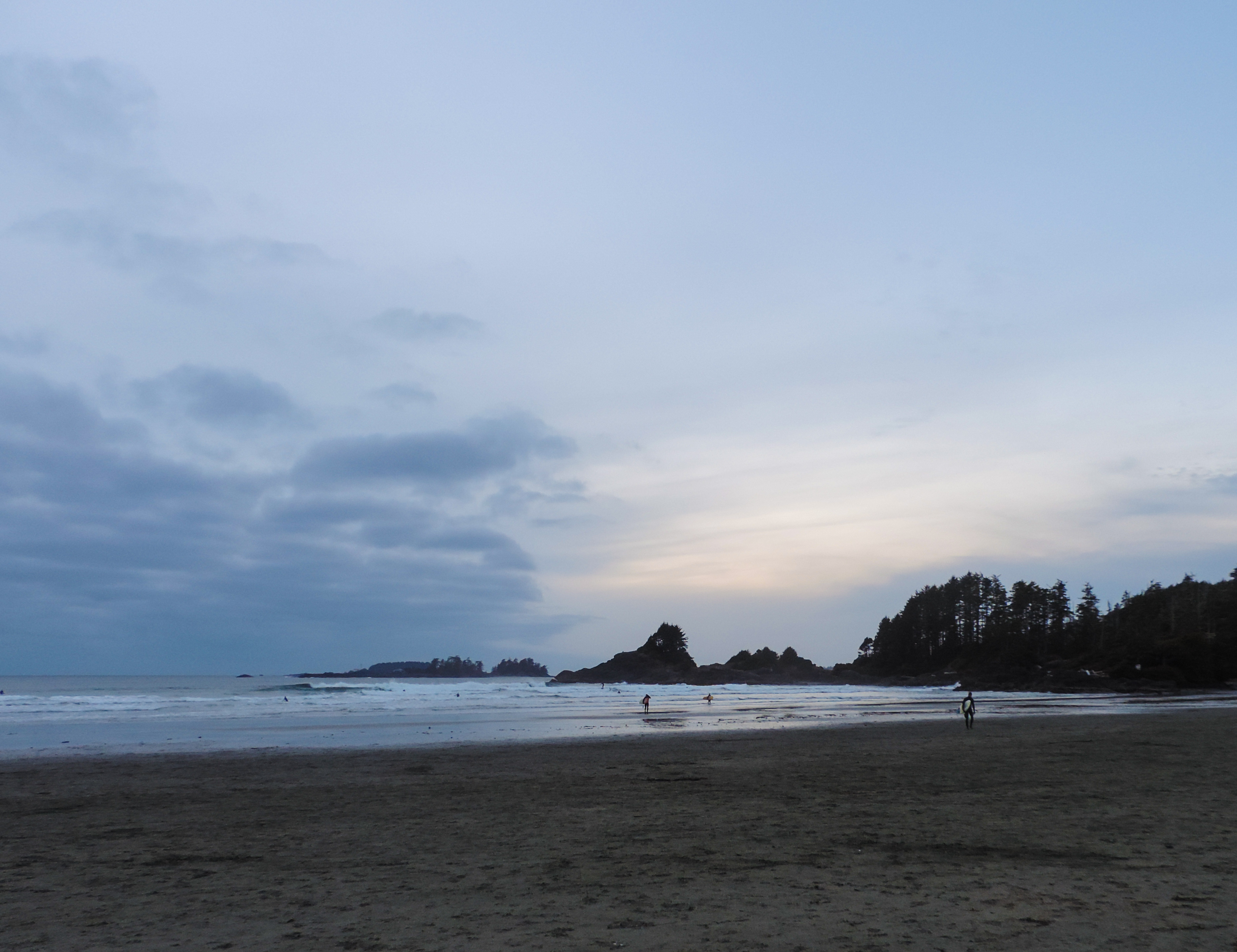 Surf Tofino's Cox Bay