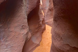 Peek-a-Boo and Spooky Canyons