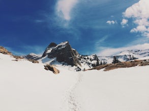 Snowshoe Lake Blanche