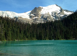 Hike to Joffre Lakes