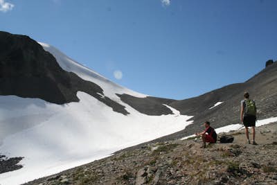Summit Black Tusk in Garabaldi Provincial Park