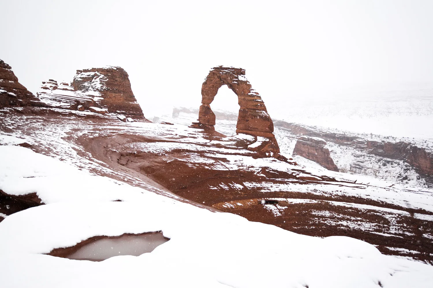 Hike to Delicate Arch