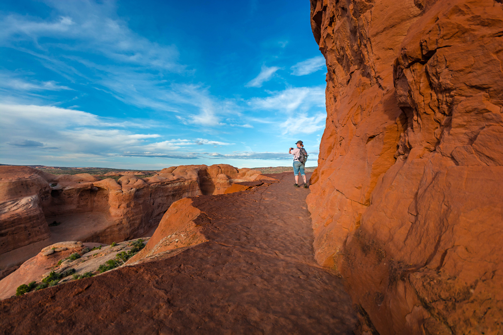 Hike to Delicate Arch 