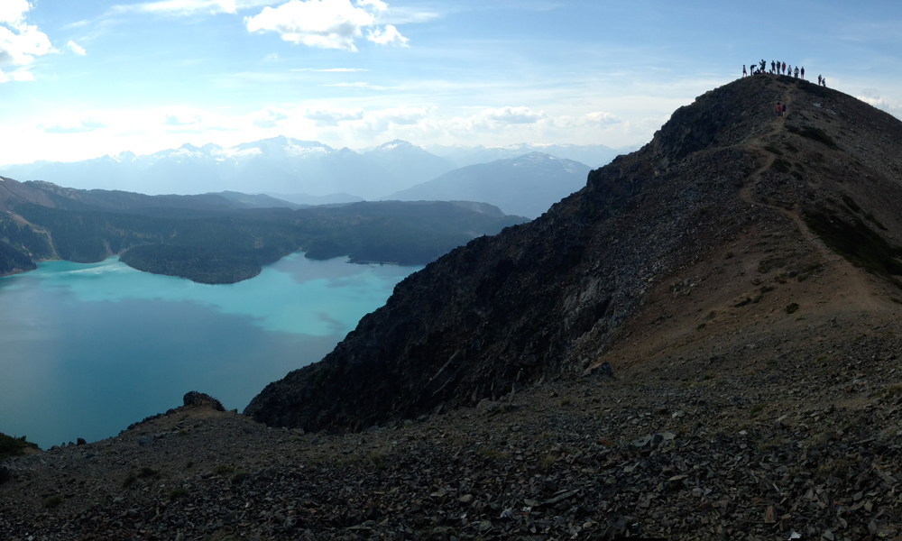 Hike Panorama Ridge