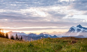Hike Skyline Divide