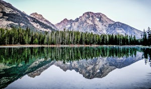 Paintbrush Canyon Loop and Leigh Lake Overnight
