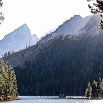 Paintbrush Canyon Loop and Leigh Lake Overnight