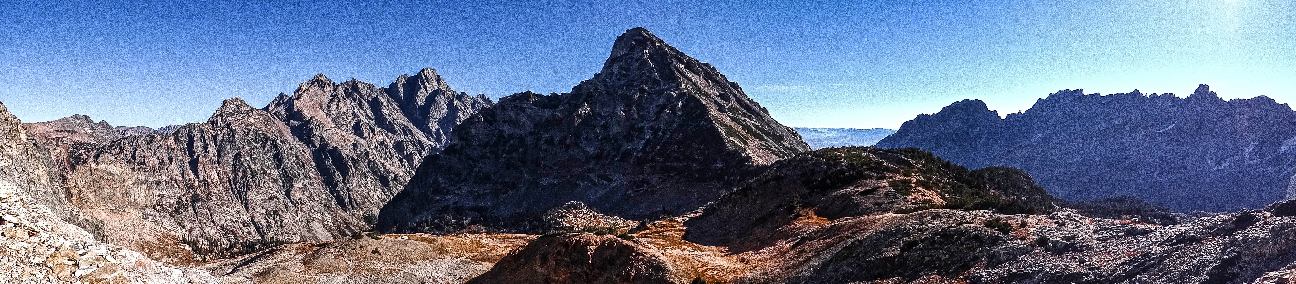 Paintbrush Canyon Loop and Leigh Lake Overnight