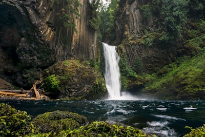 Hike to Toketee Falls, Toketee Falls