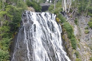 Hike to Carter & Narada Falls