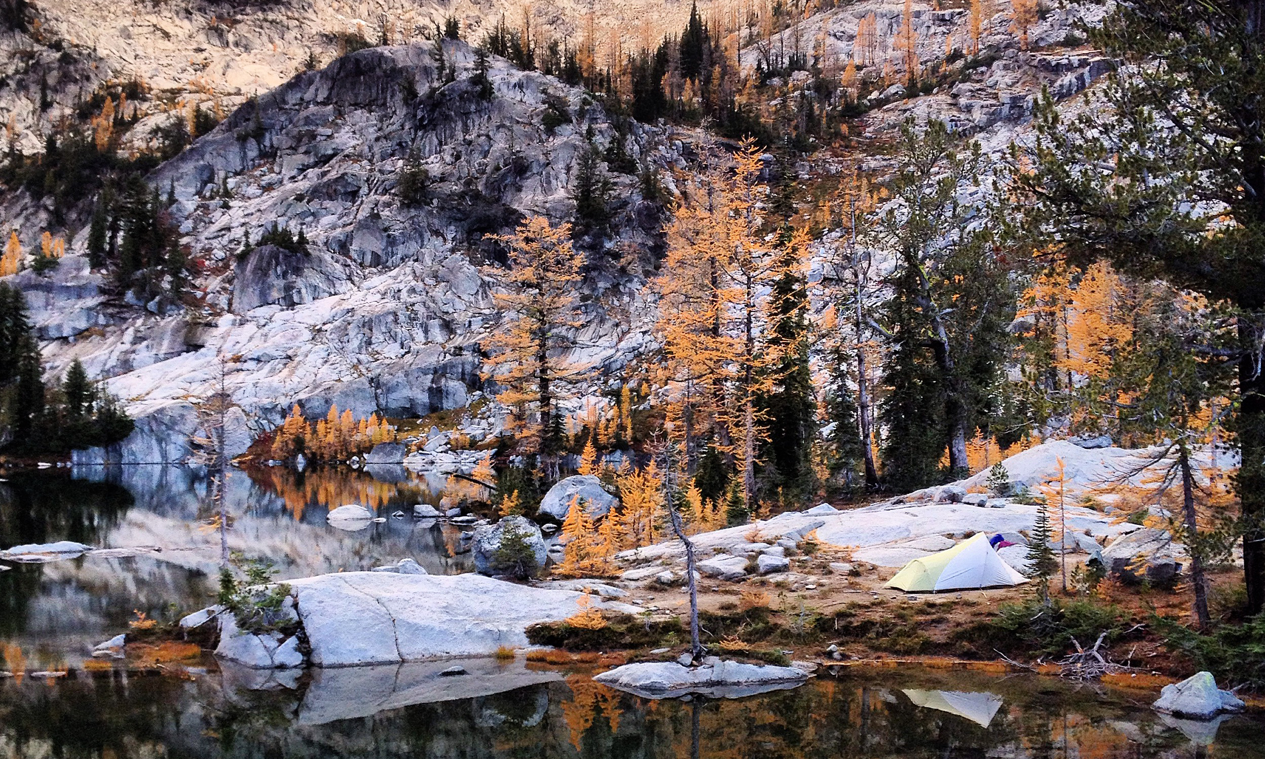 Hike to the Enchantments' Horseshoe Lake, Leavenworth, Washington
