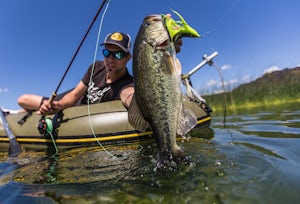 Fly Fish on Davis Lake 