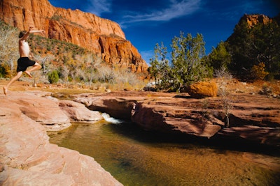 Hike to Zion's Kolob Arch , Utah