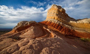 Hike to the White Pocket