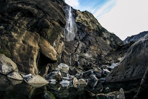 Hike to Bridalveil Fall