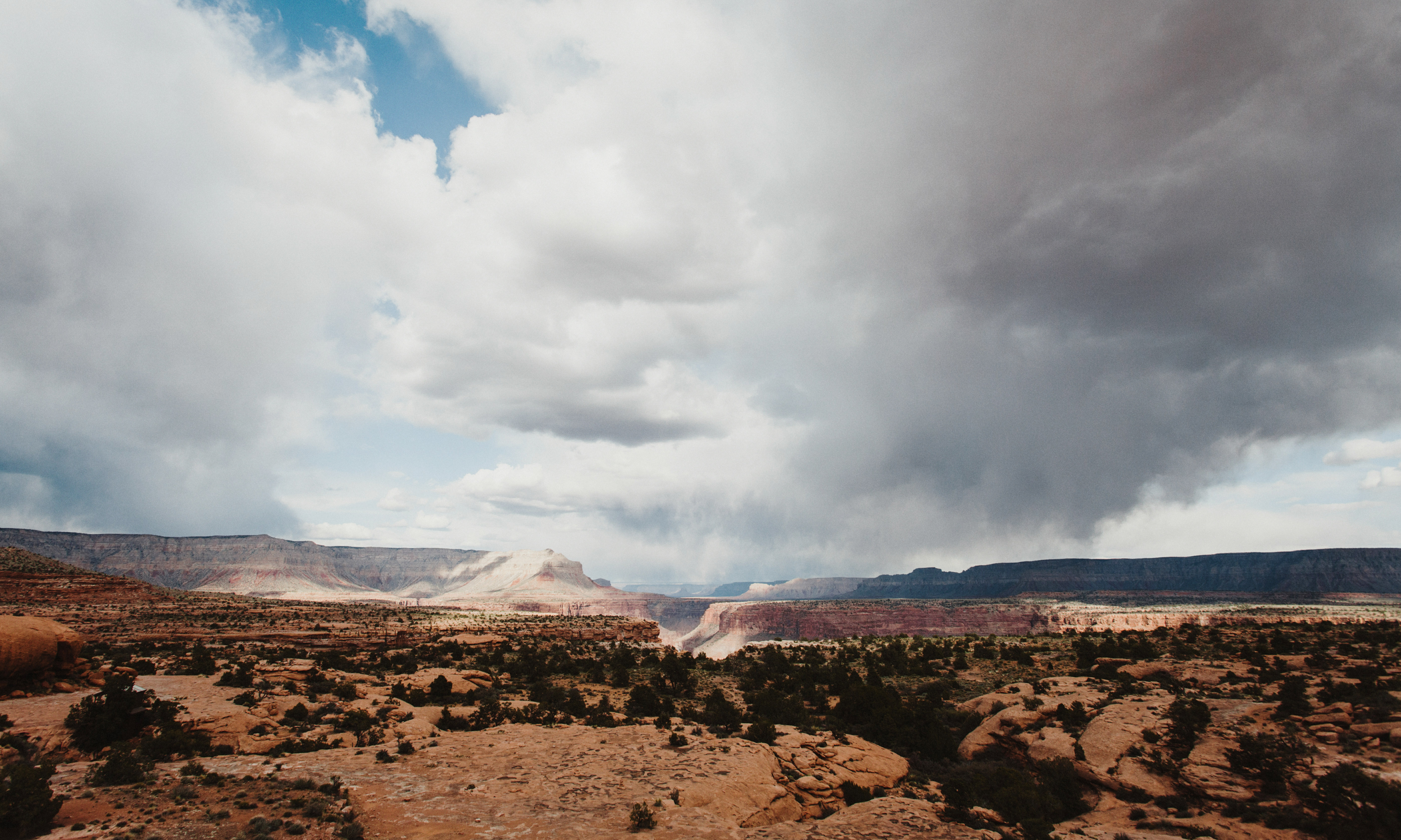 Explore the Toroweap Overlook