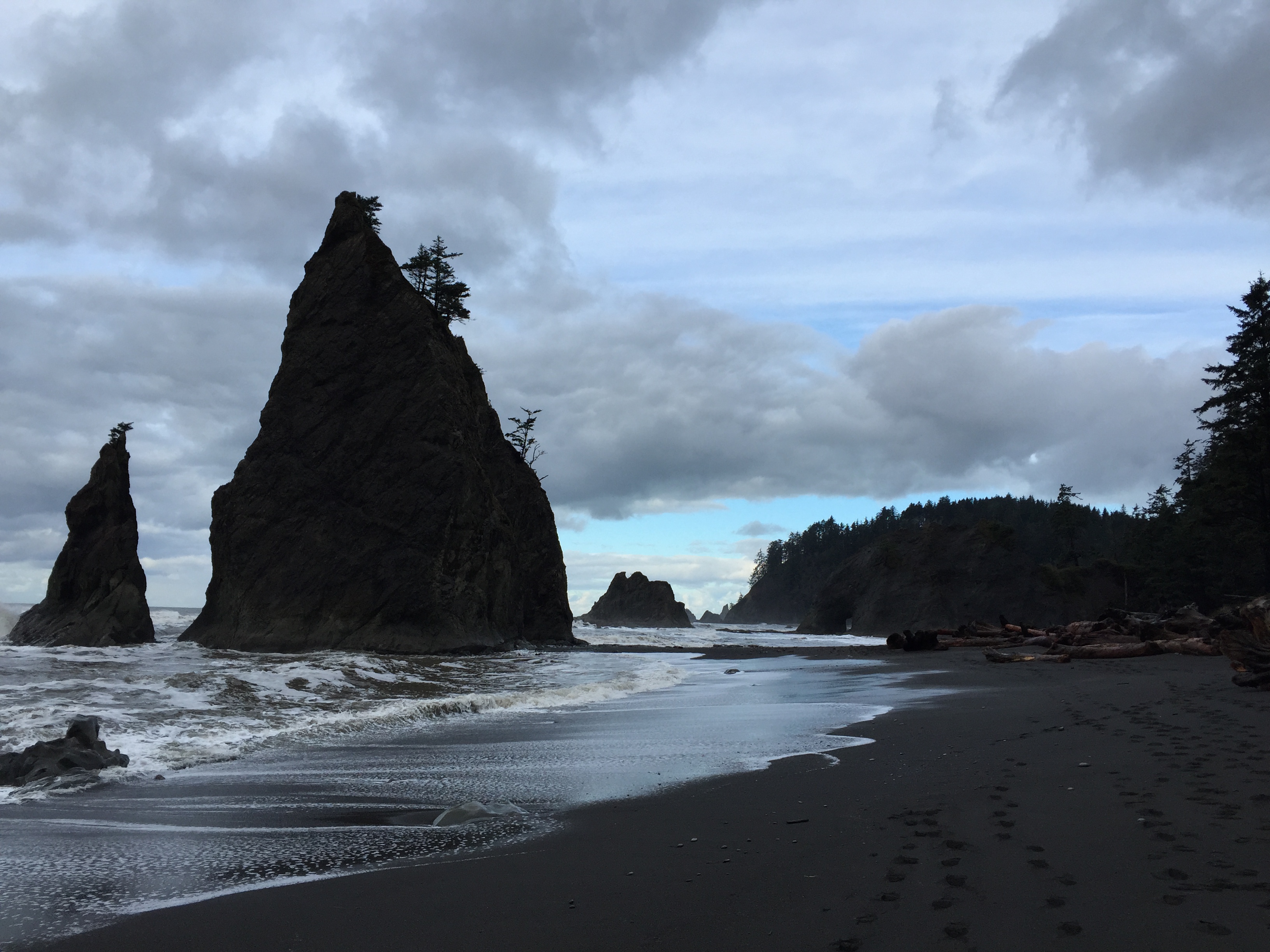 Rialto Beach and Hole-in-the-Wall