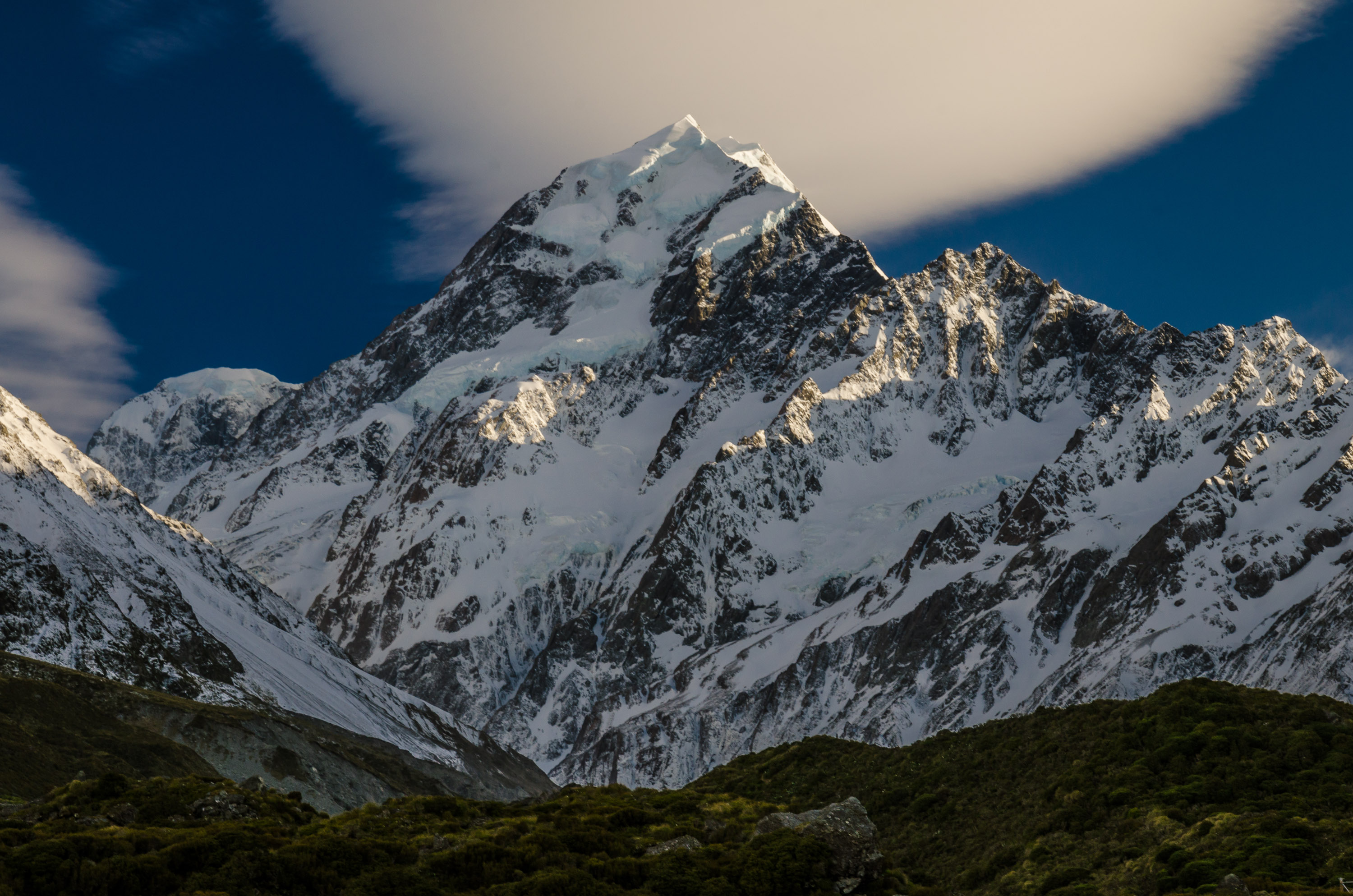 Hike to Hooker Lake 