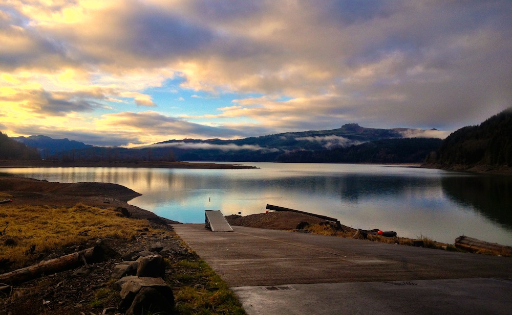 Explore Riffe Lake