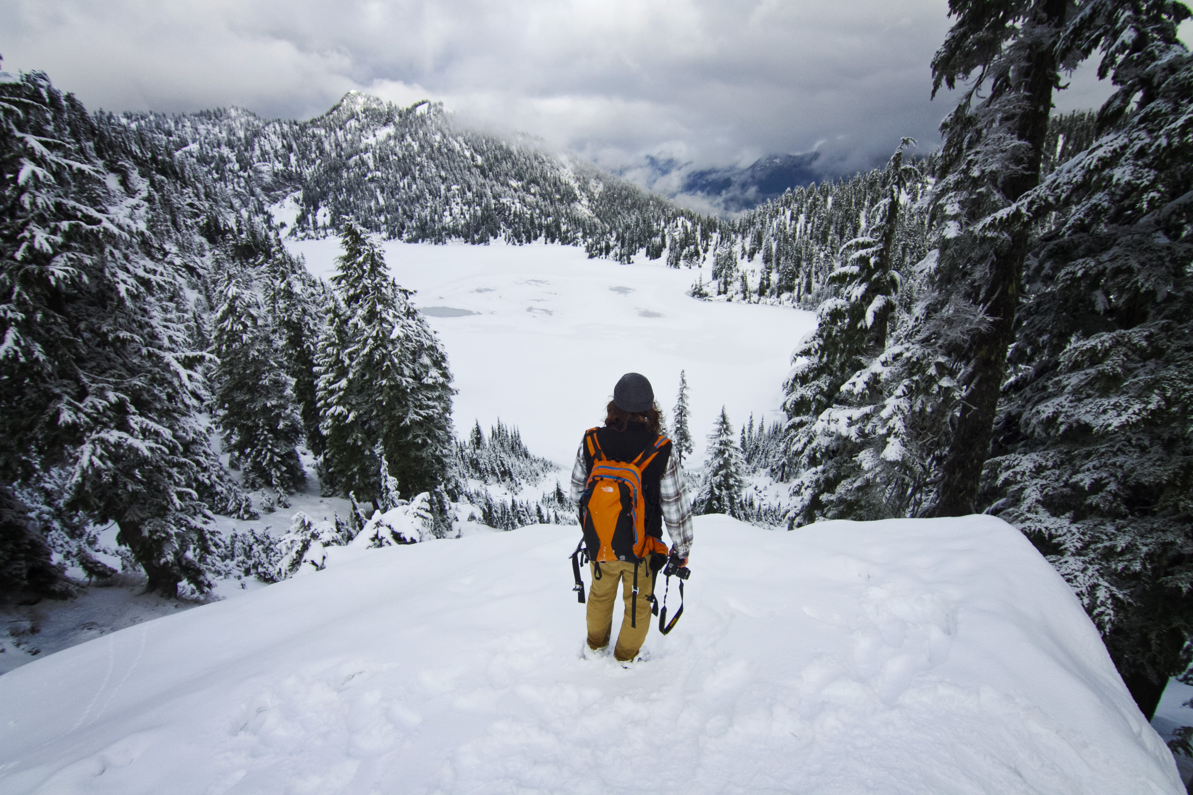 Snowshoe to Snow Lake