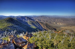 Hike the Garnet Peak-Champagne Pass Loop