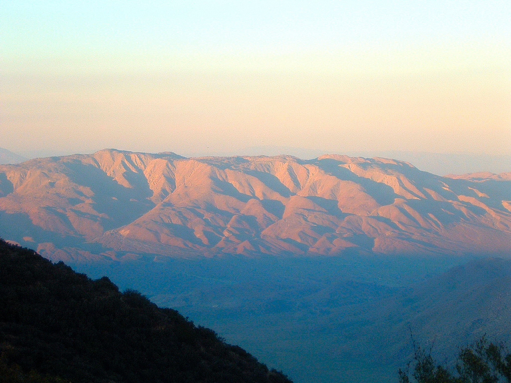 Hiking the Laguna Hills via the PCT