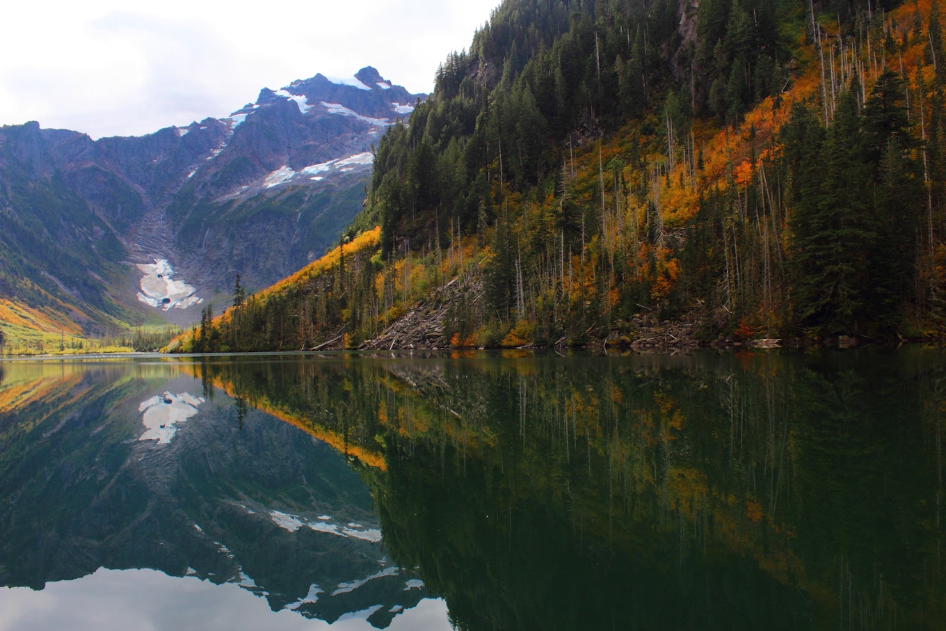 Explore 25 Gorgeous Lakes in Washington