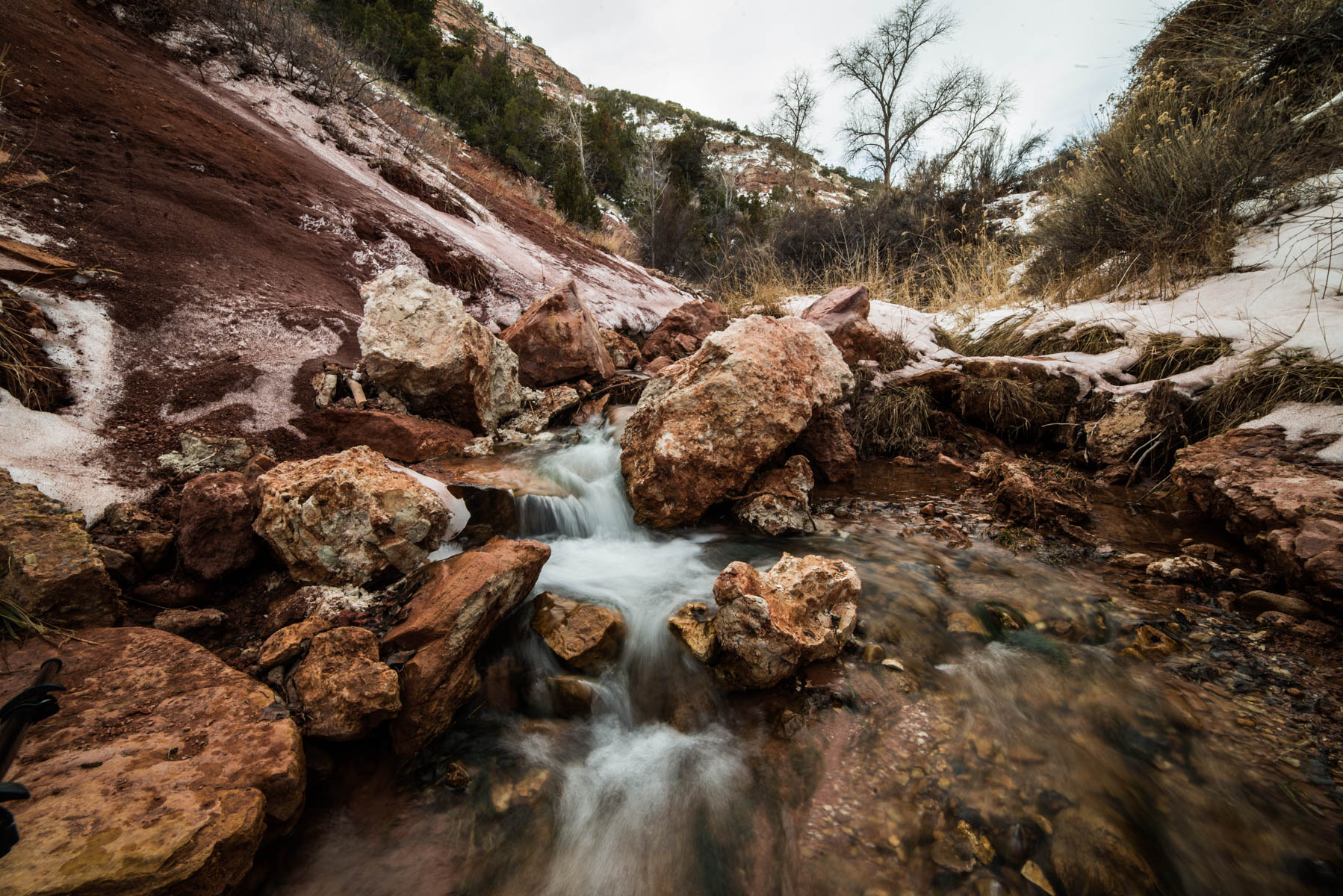 Explore Devil's Overlook in Bighorn Canyon