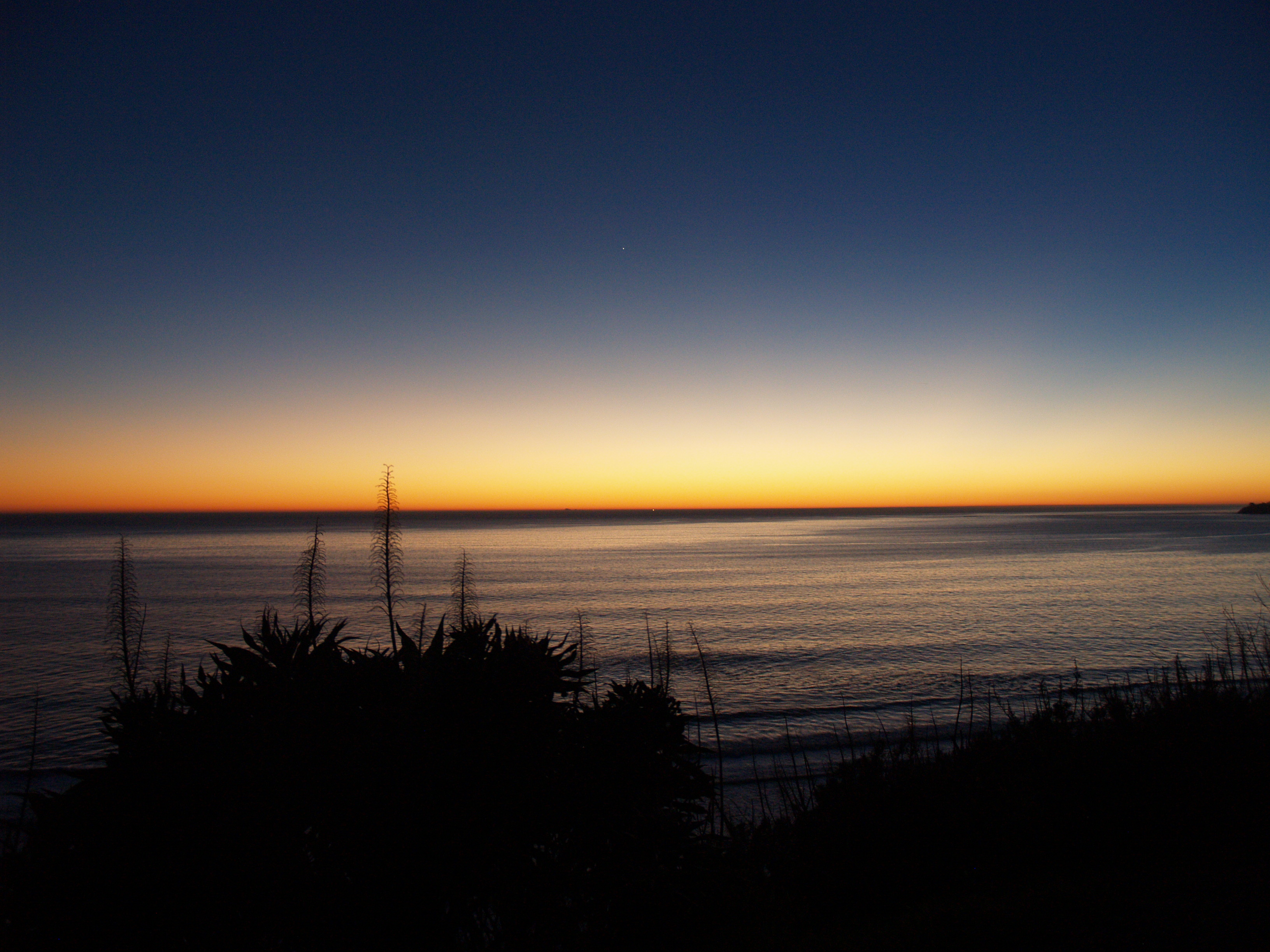 Rock Climbing Mickey's Beach
